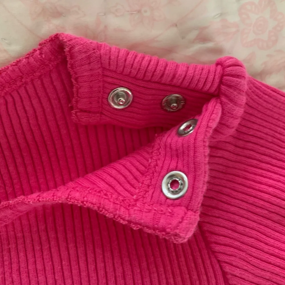Children's Place Shirt Baby Girls 12 Months Hot Pink Ribbed Scalloped Stretchy